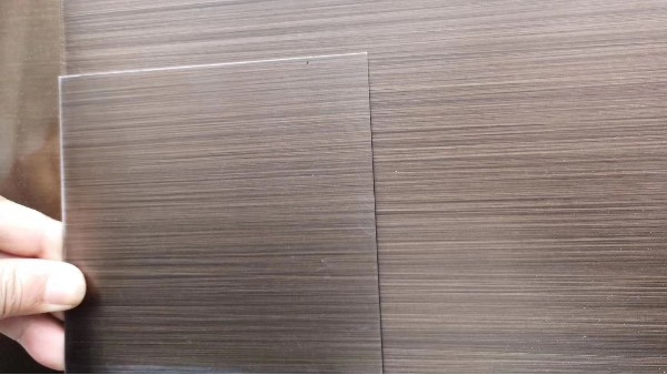不銹鋼彩色板選擇中有什么注意事項(xiàng)？